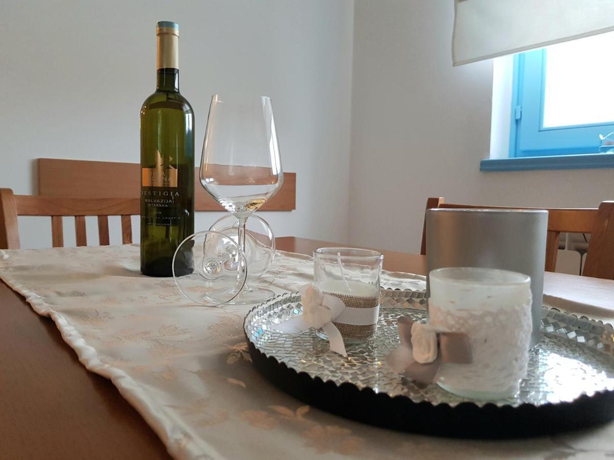 Apartment Karla Porec Luaran gambar
