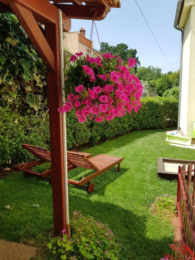 Apartment Karla Porec Luaran gambar